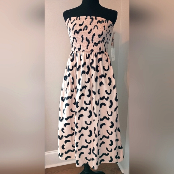 A New Day NWT Strapless Smocked Dress - Picture 4 of 7